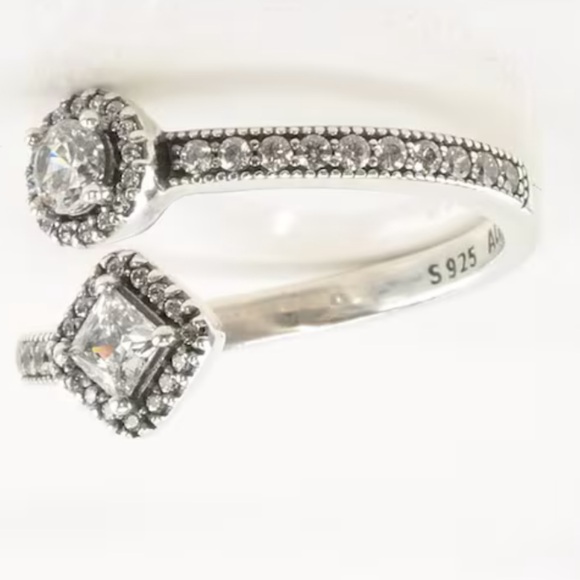 Pandora Sparkling Square & Circle Open Ring - Picture 4 of 9